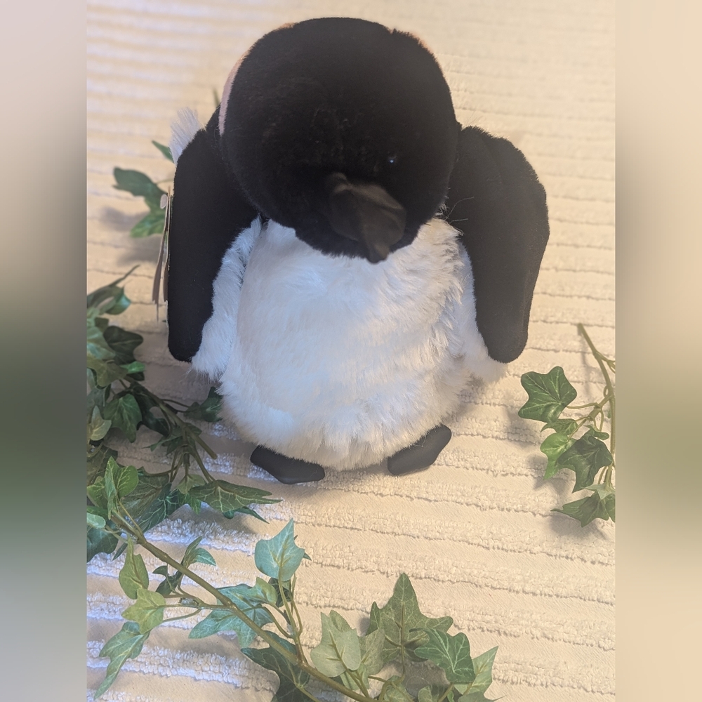 {Folktails by Folkmanis} penguin puppet